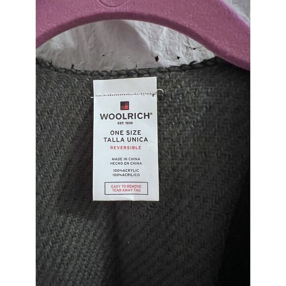 Woolrich Women's One Size Blanket Shawl Wrap Black Gray Fringe Open Front Boho - Picture 2 of 7